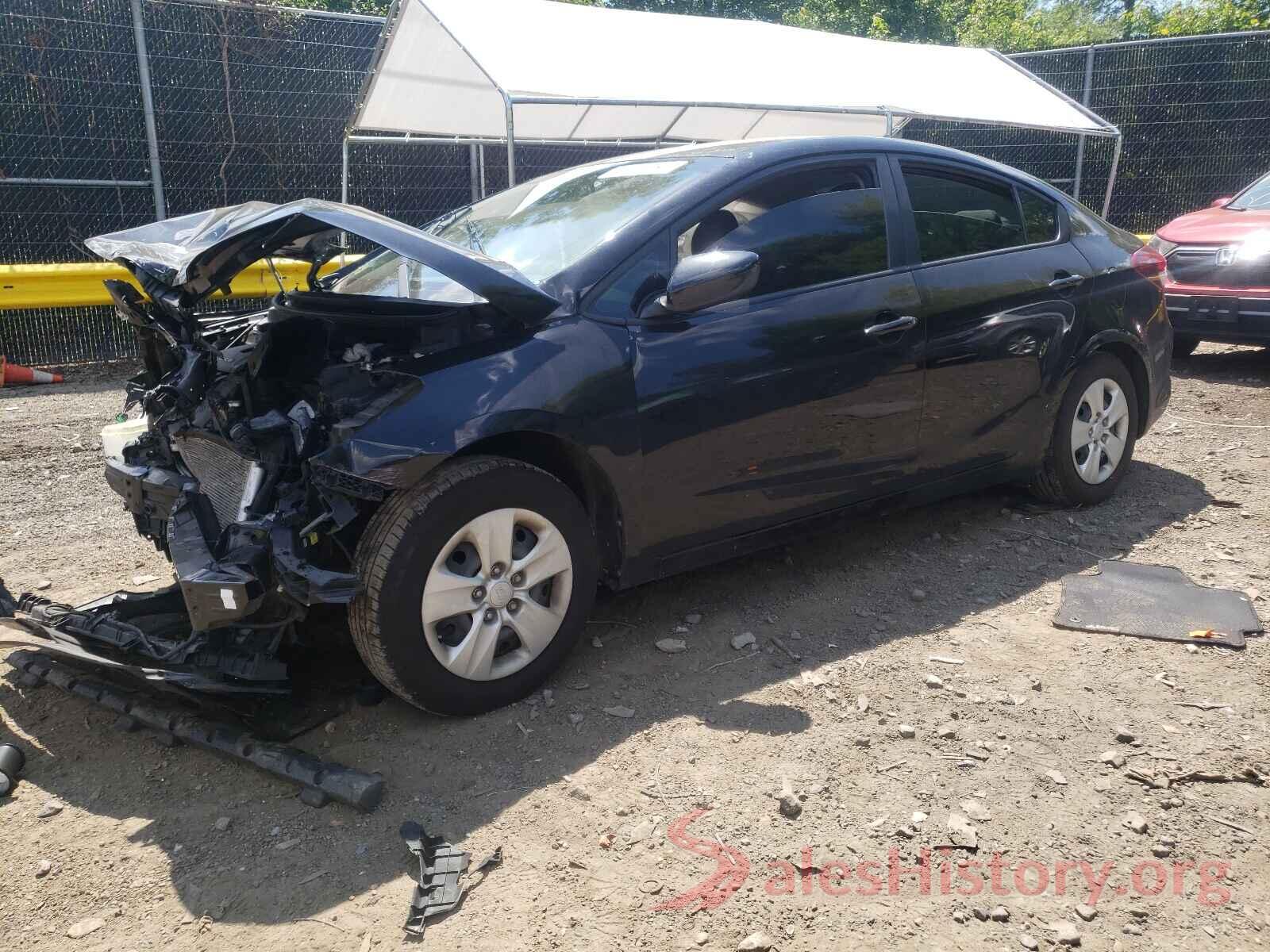 3KPFK4A7XJE217958 2018 KIA FORTE