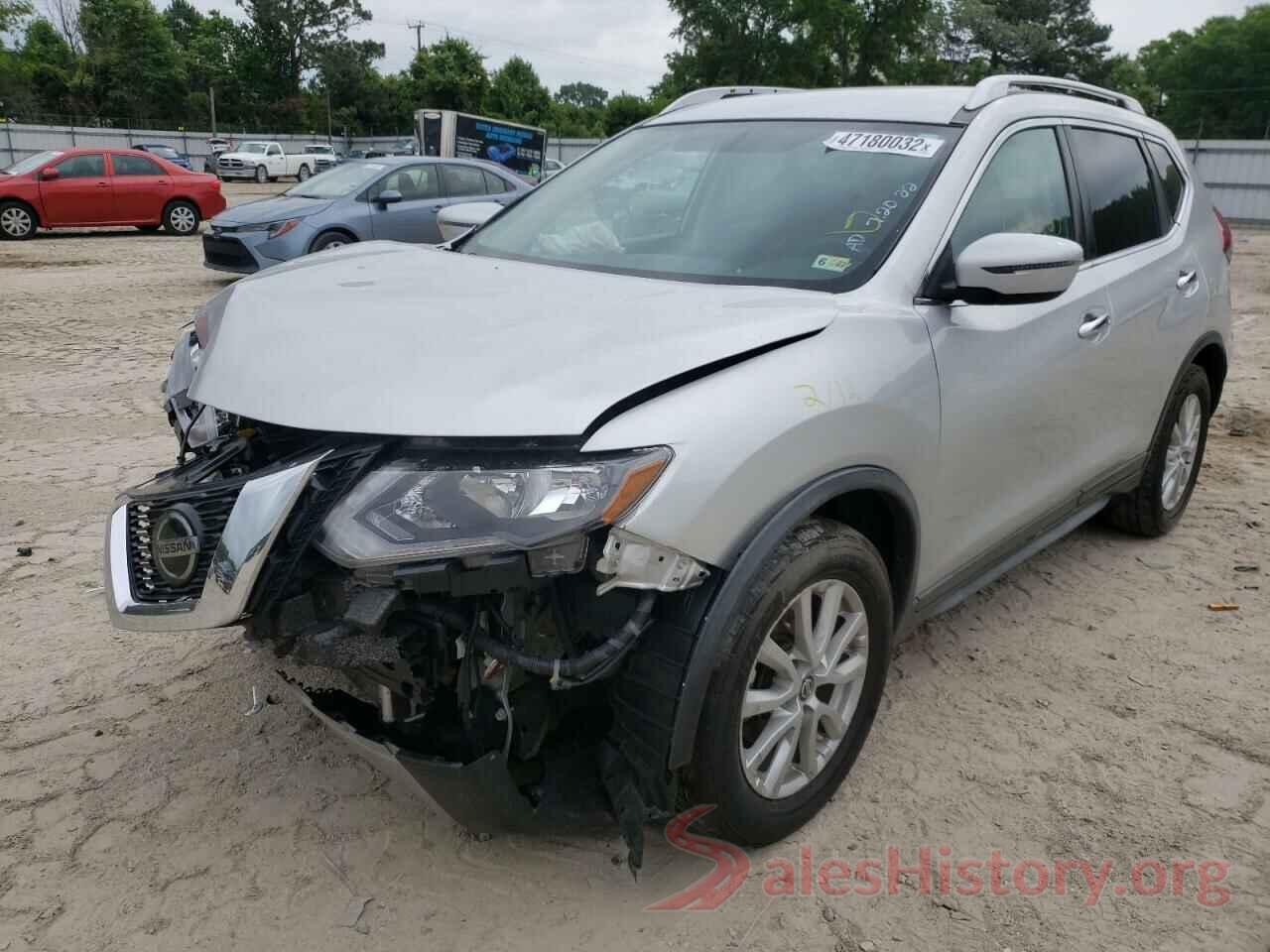 KNMAT2MT5JP511000 2018 NISSAN ROGUE