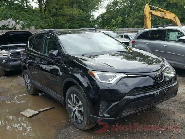 2T3BFREV6JW821200 2018 TOYOTA RAV4 LE