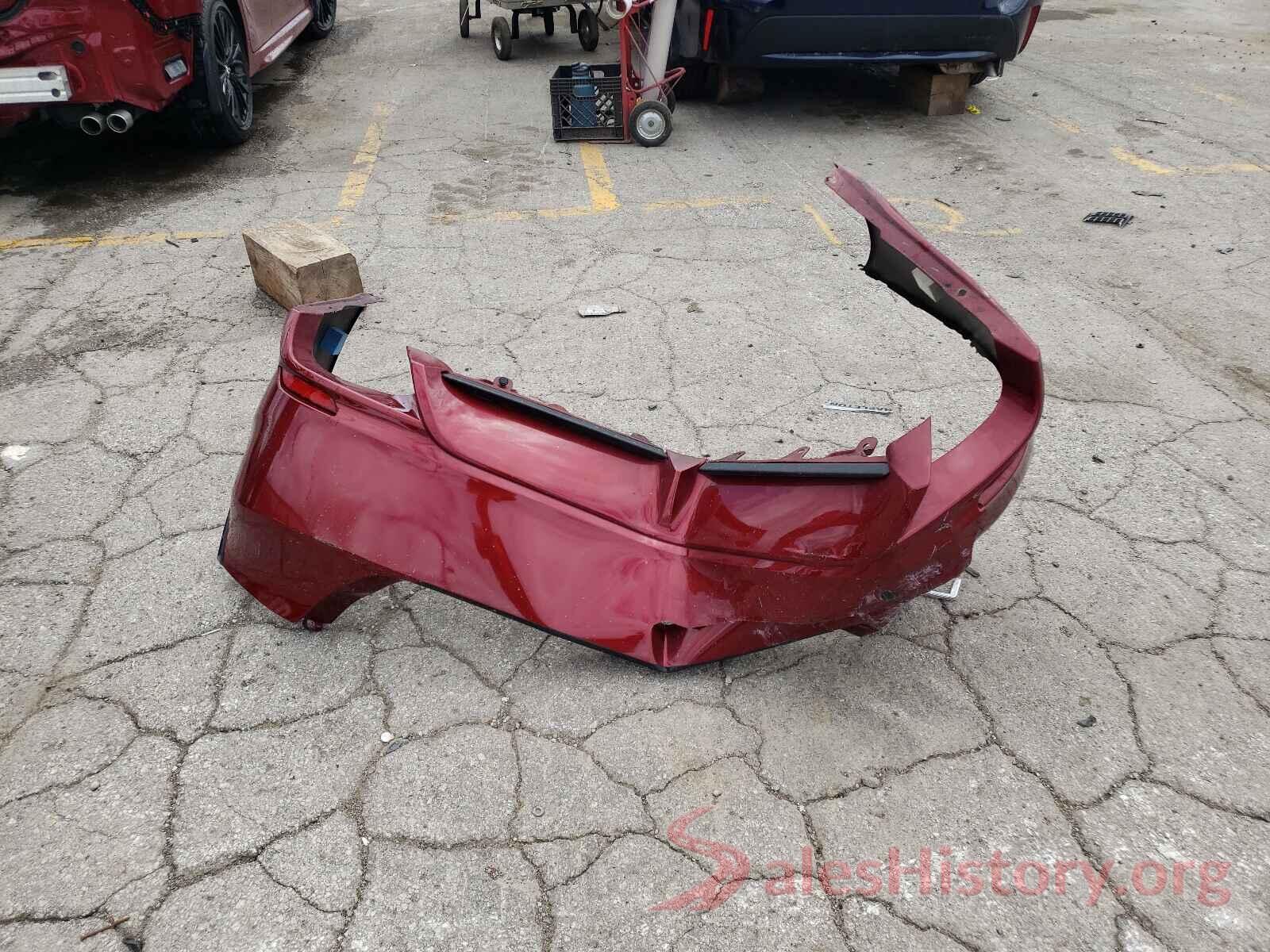 4T1B11HK2JU656126 2018 TOYOTA CAMRY