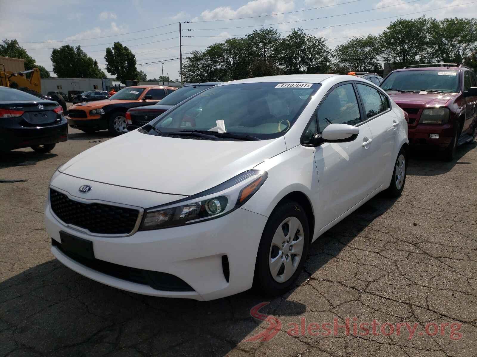 3KPFL4A70JE234894 2018 KIA FORTE