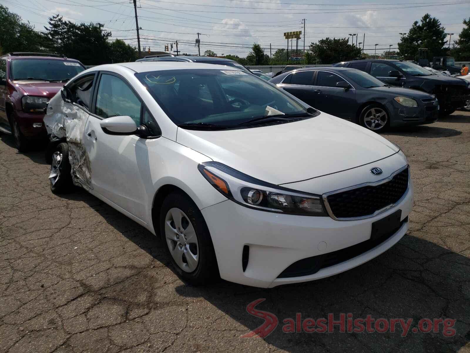 3KPFL4A70JE234894 2018 KIA FORTE