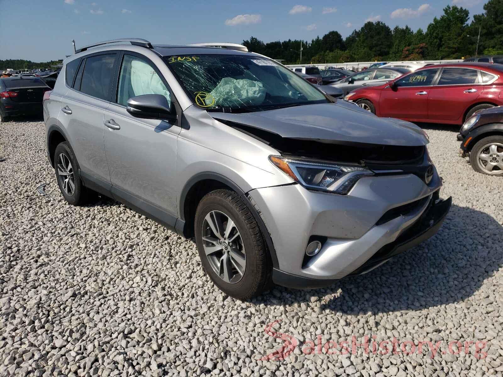 2T3WFREV4JW408645 2018 TOYOTA RAV4