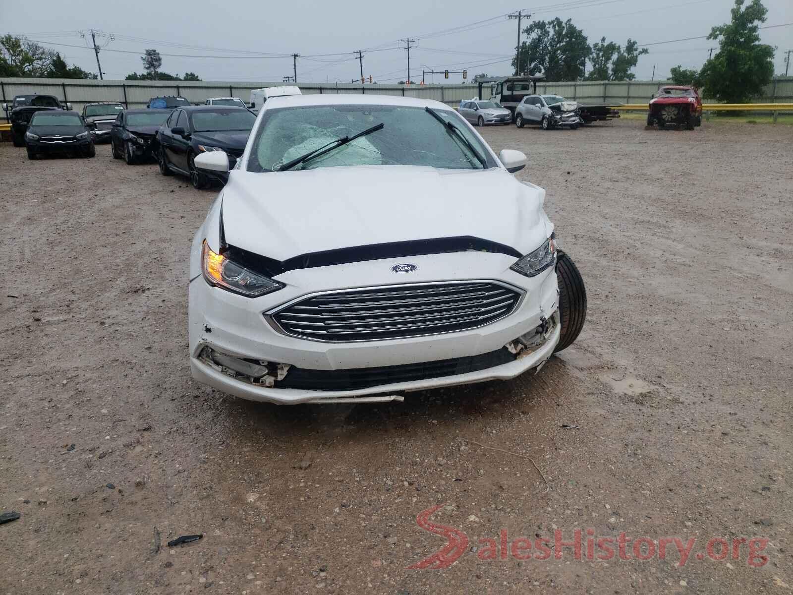 3FA6P0G70JR240228 2018 FORD FUSION