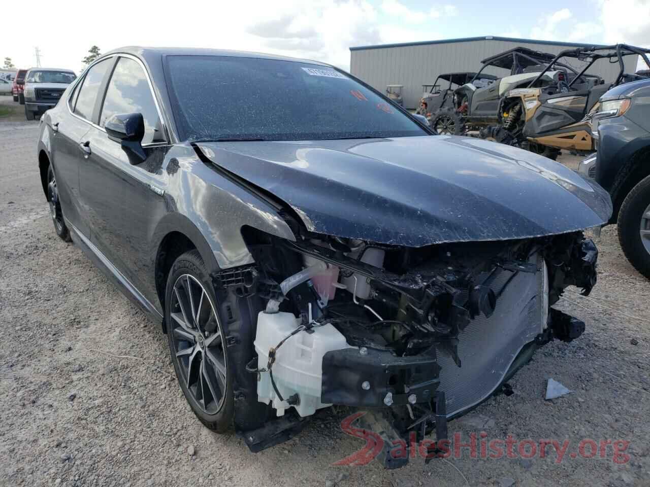 4T1G31AK8MU556658 2021 TOYOTA CAMRY