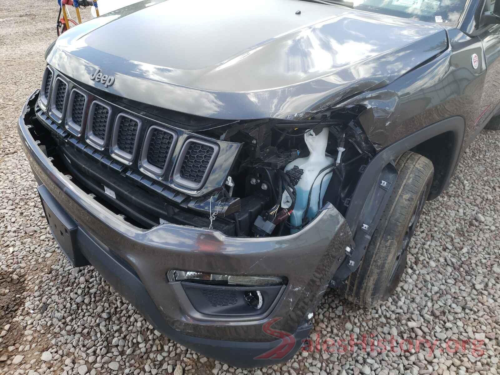 3C4NJDDB9KT759791 2019 JEEP COMPASS