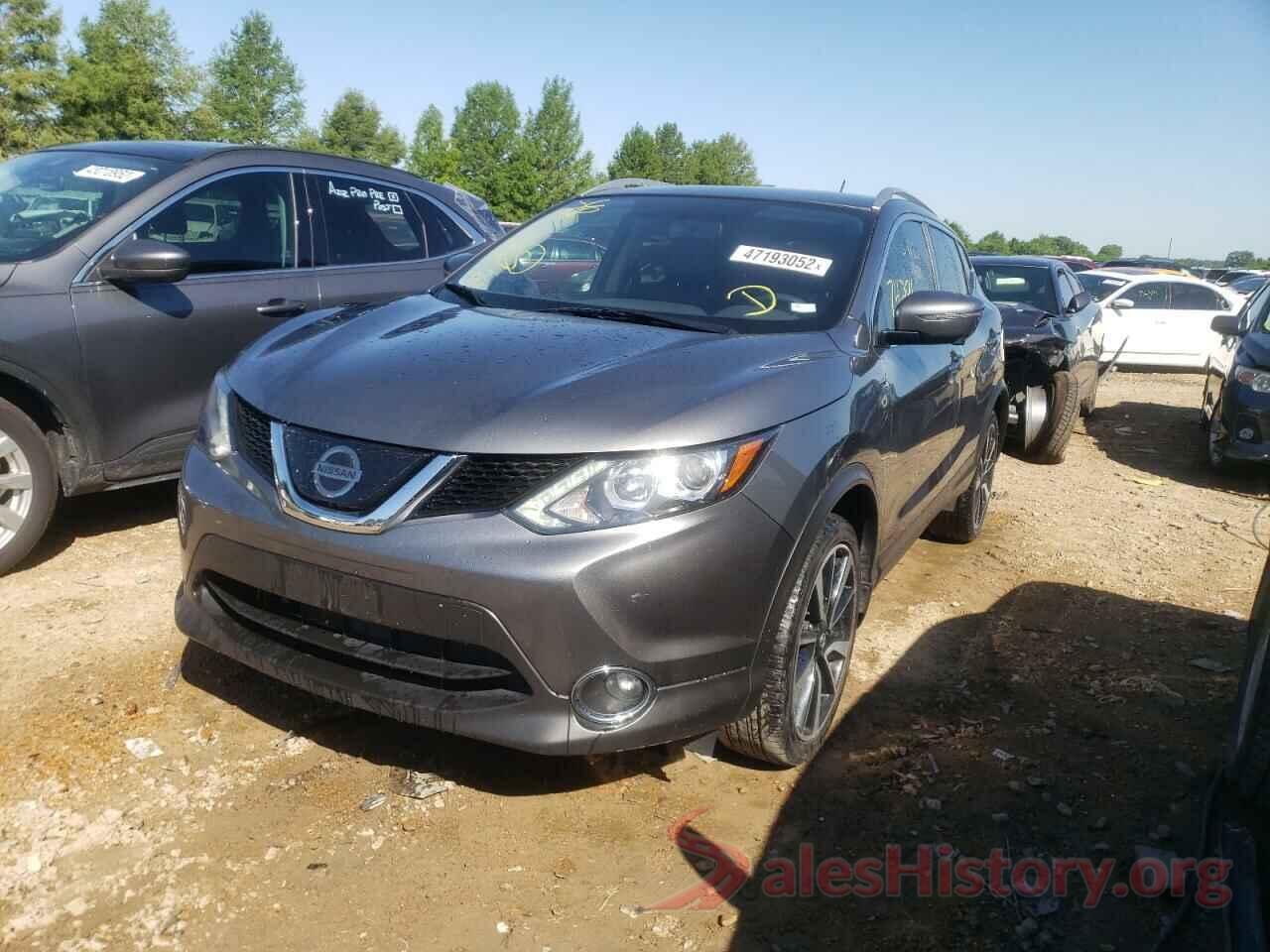 JN1BJ1CP8JW196100 2018 NISSAN ROGUE