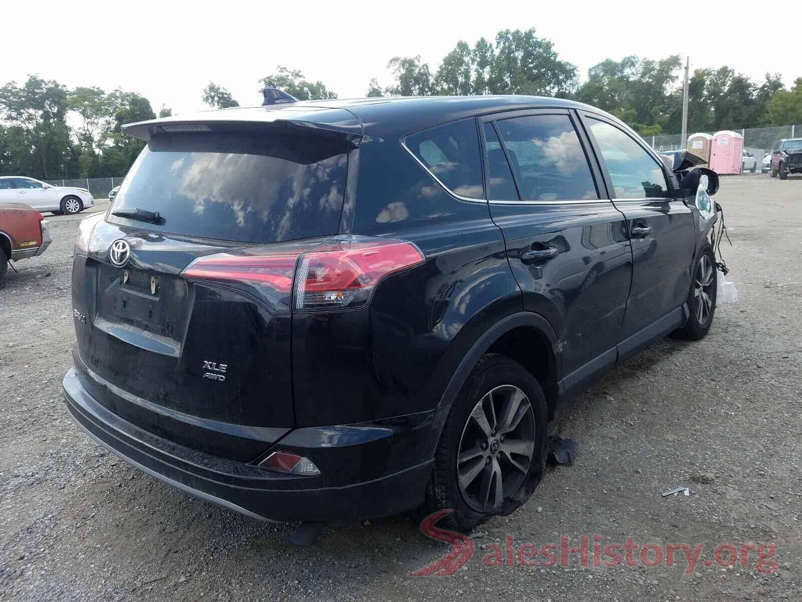 2T3RFREV3JW789658 2018 TOYOTA RAV4