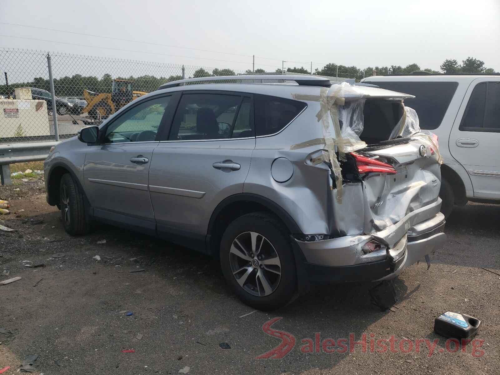 2T3RFREV0JW708132 2018 TOYOTA RAV4