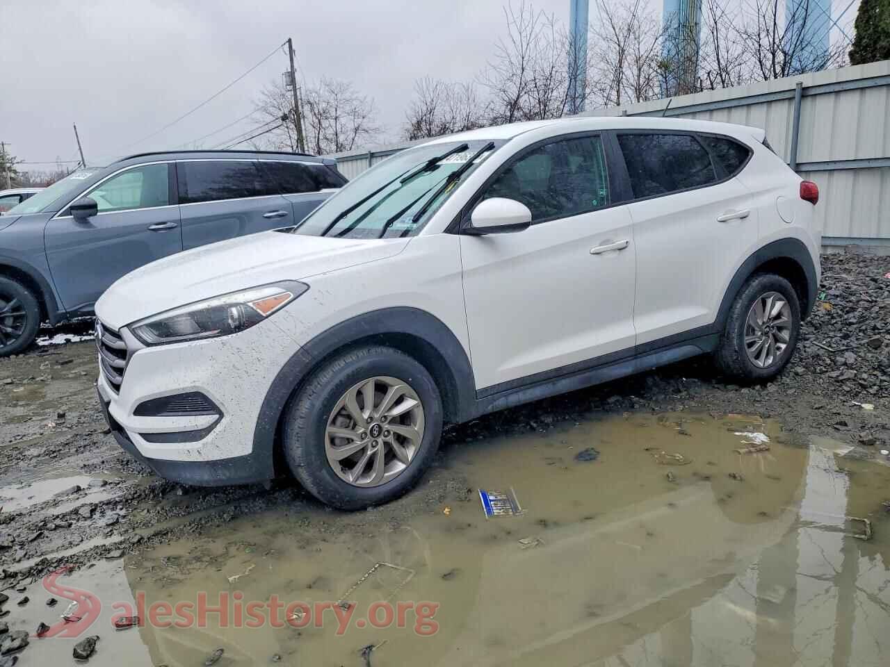 KM8J23A43HU382431 2017 HYUNDAI TUCSON