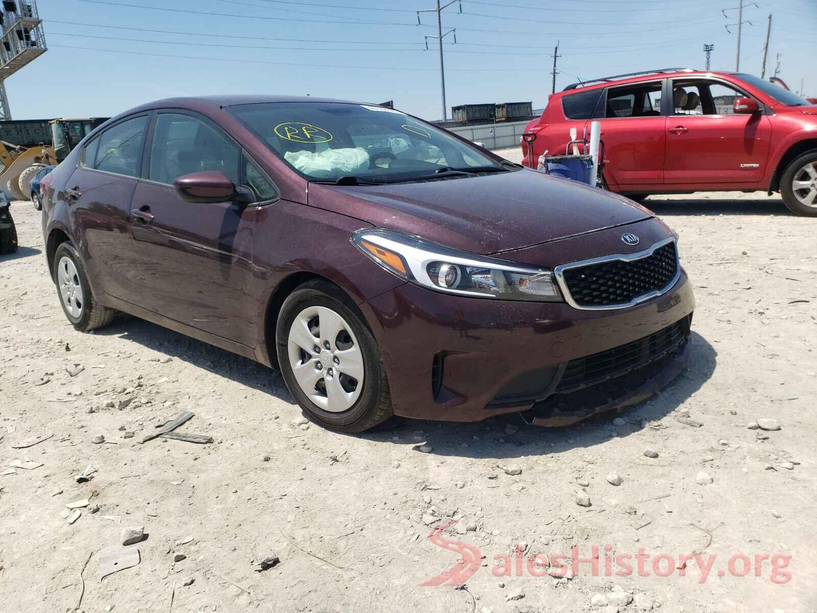 3KPFL4A73HE090381 2017 KIA FORTE