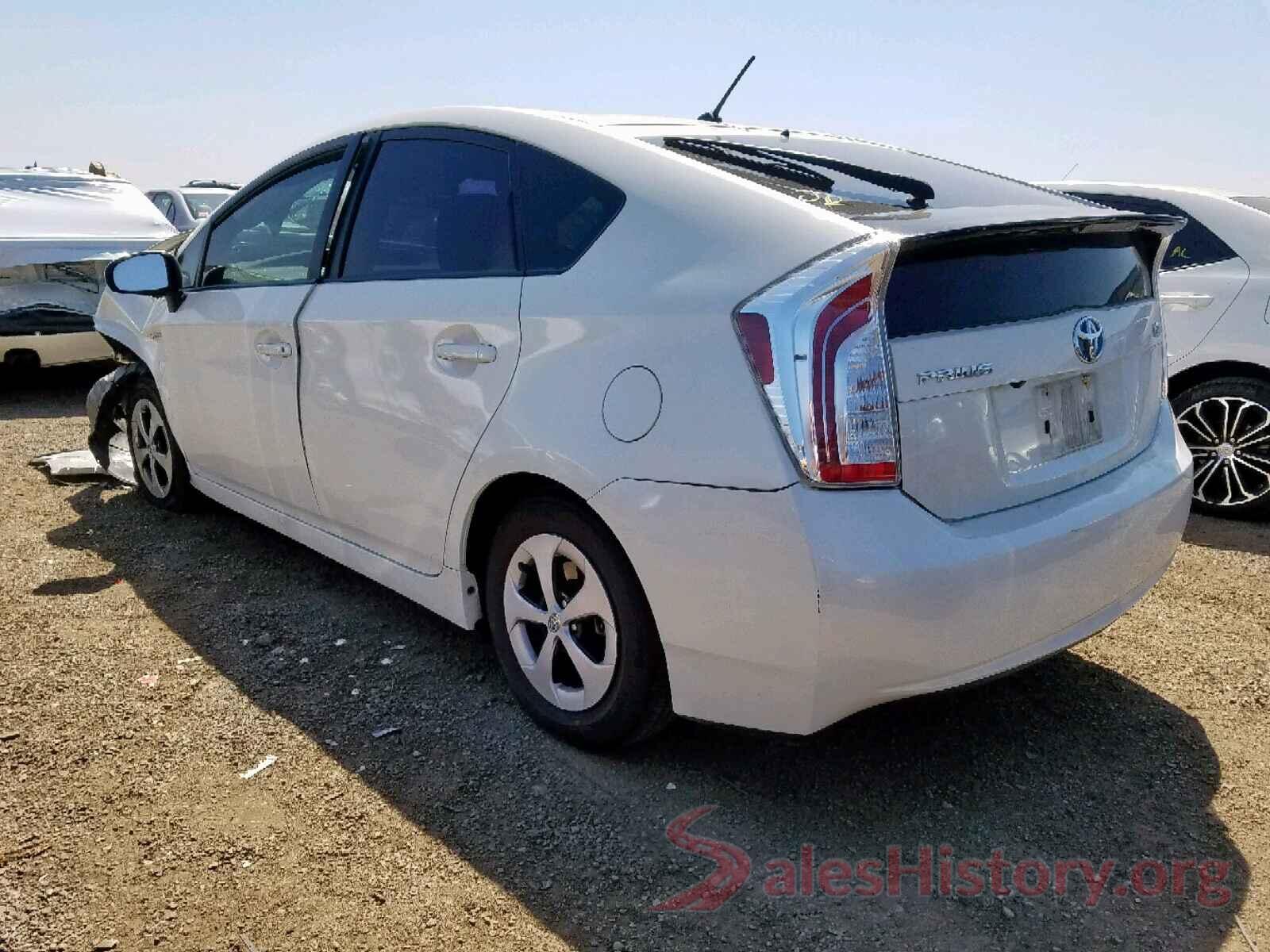 JTDKN3DU3F0470539 2015 TOYOTA PRIUS