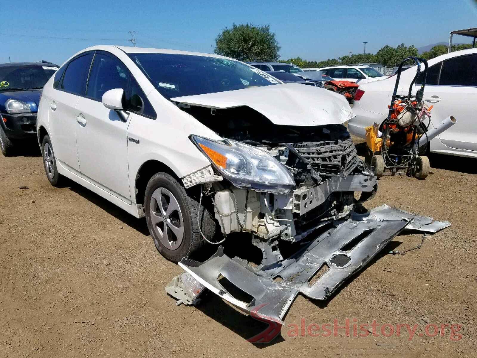 JTDKN3DU3F0470539 2015 TOYOTA PRIUS