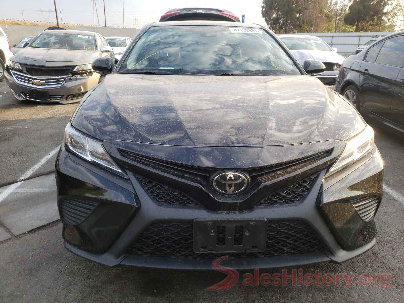 4T1B11HK1JU023181 2018 TOYOTA CAMRY