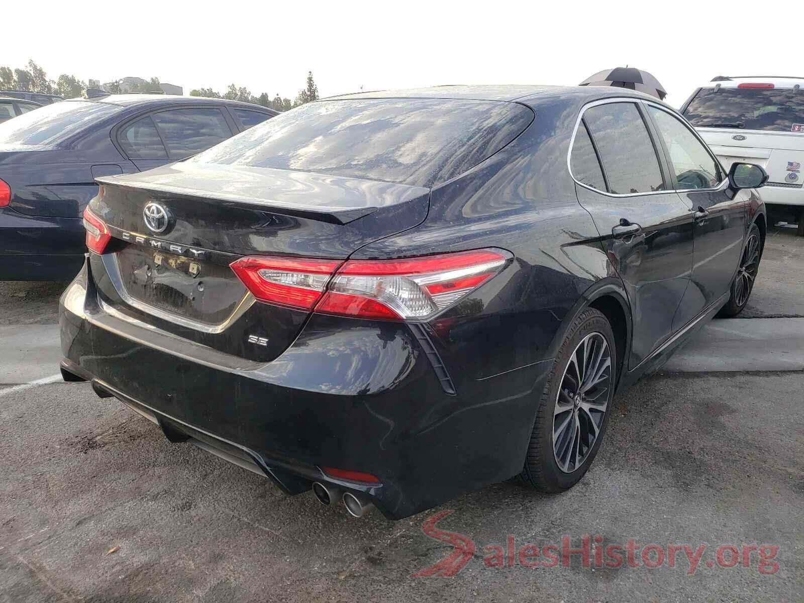 4T1B11HK1JU023181 2018 TOYOTA CAMRY