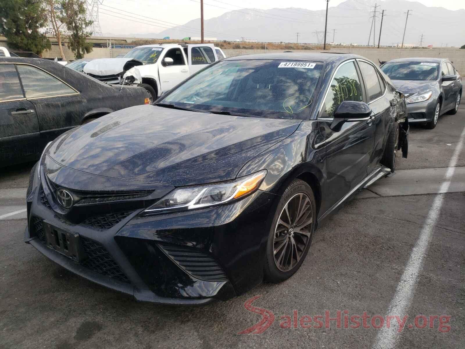 4T1B11HK1JU023181 2018 TOYOTA CAMRY