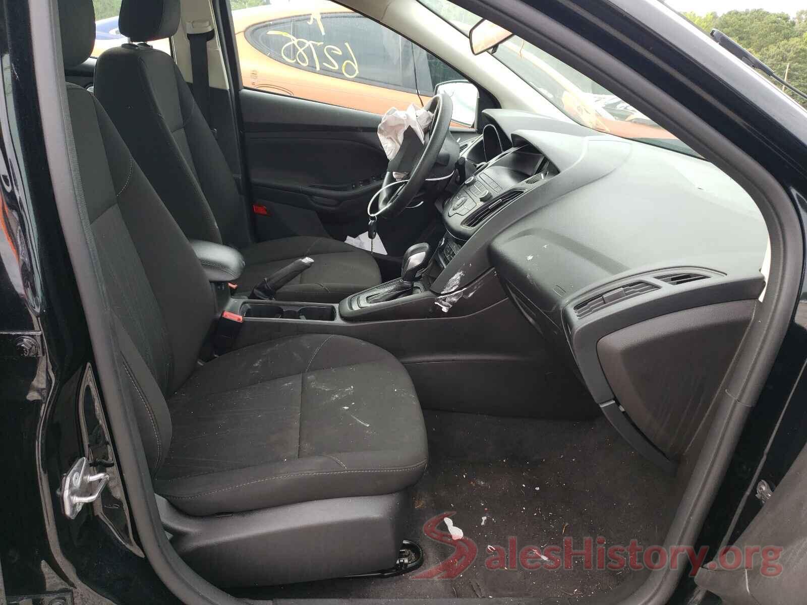 1FADP3F26JL262070 2018 FORD FOCUS