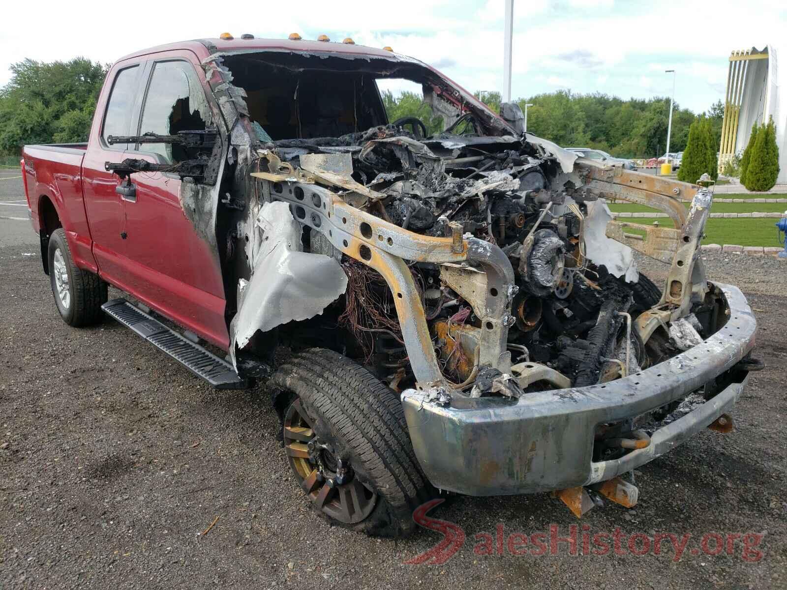 1FT8X3B69HEC17823 2017 FORD F350