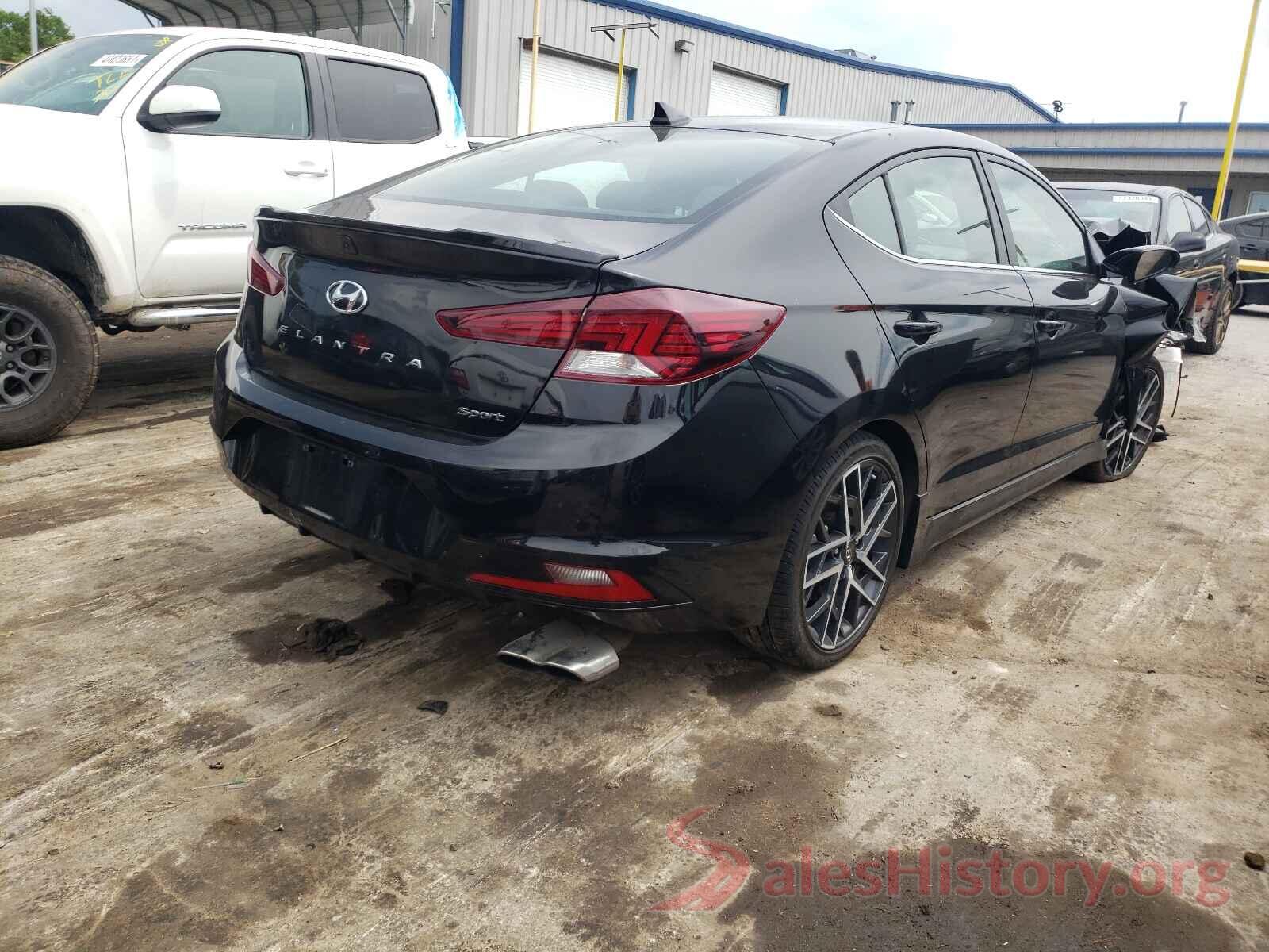 KMHD04LB3KU854784 2019 HYUNDAI ELANTRA