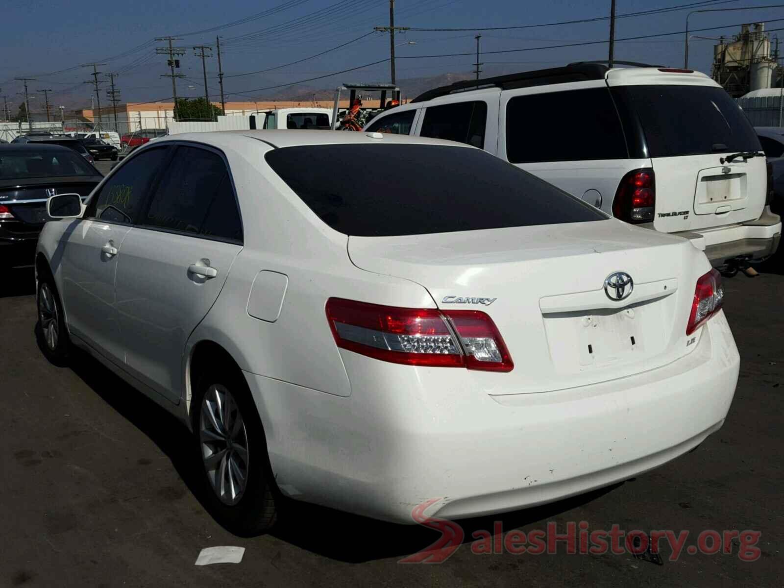 4T1BF3EK7BU644105 2011 TOYOTA CAMRY BASE