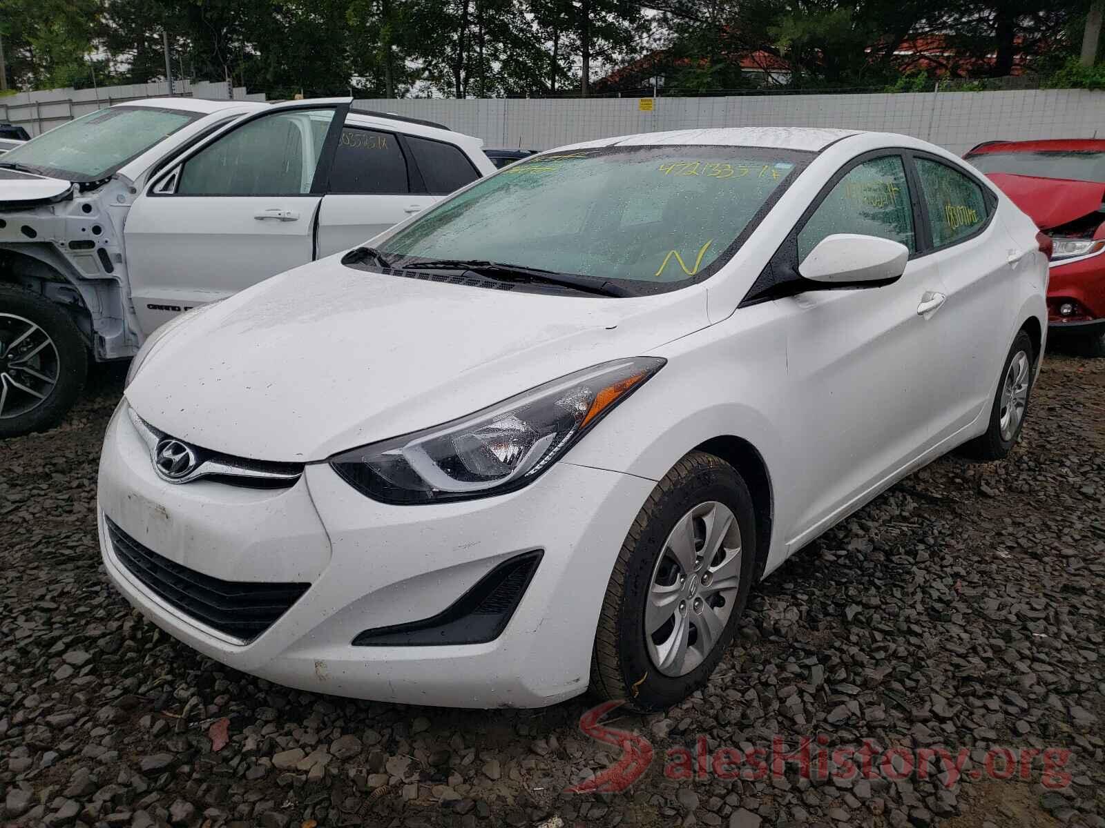 5NPDH4AE3GH755216 2016 HYUNDAI ELANTRA