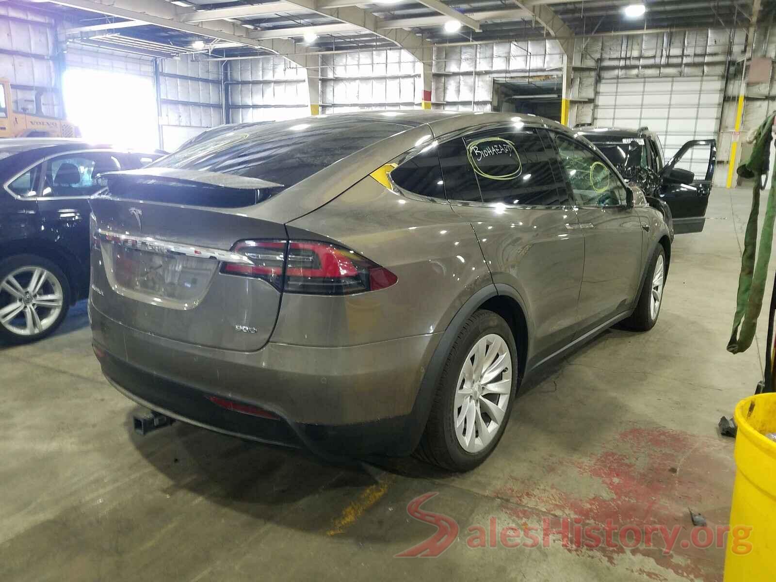 5YJXCDE25GF025964 2016 TESLA MODEL X