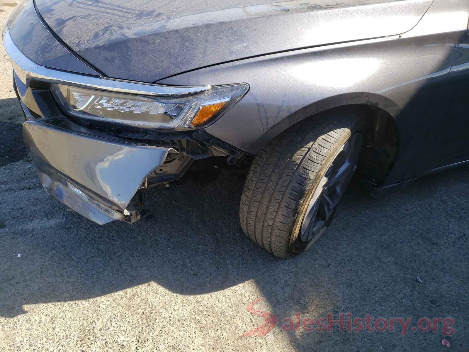 1HGCV1F65JA070509 2018 HONDA ACCORD