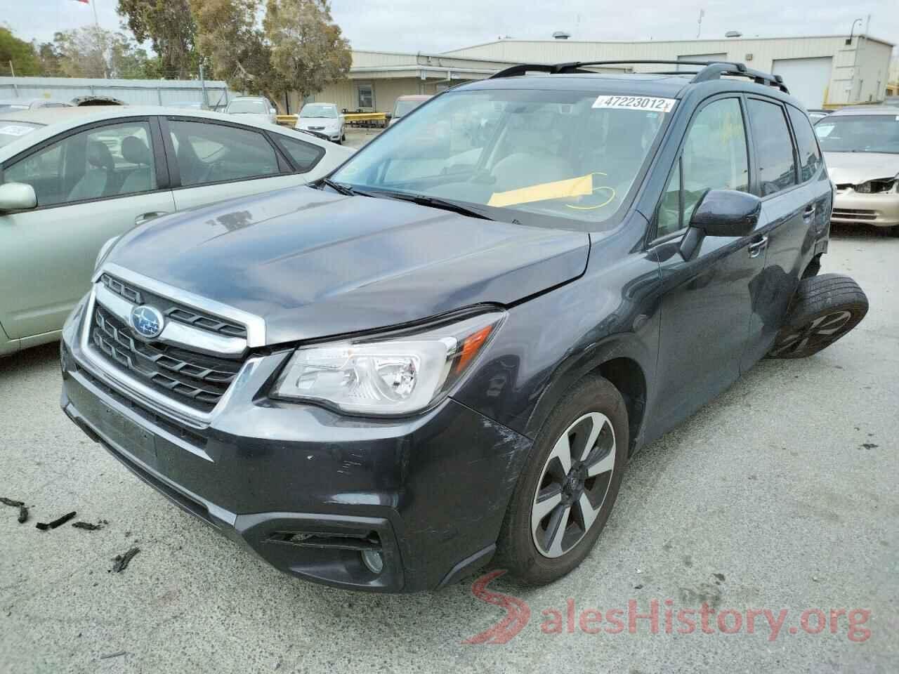 JF2SJAGC0JH554025 2018 SUBARU FORESTER