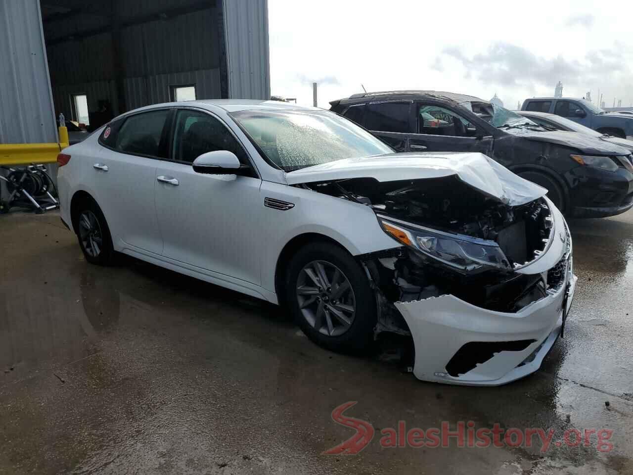 5XXGT4L32LG381677 2020 KIA OPTIMA