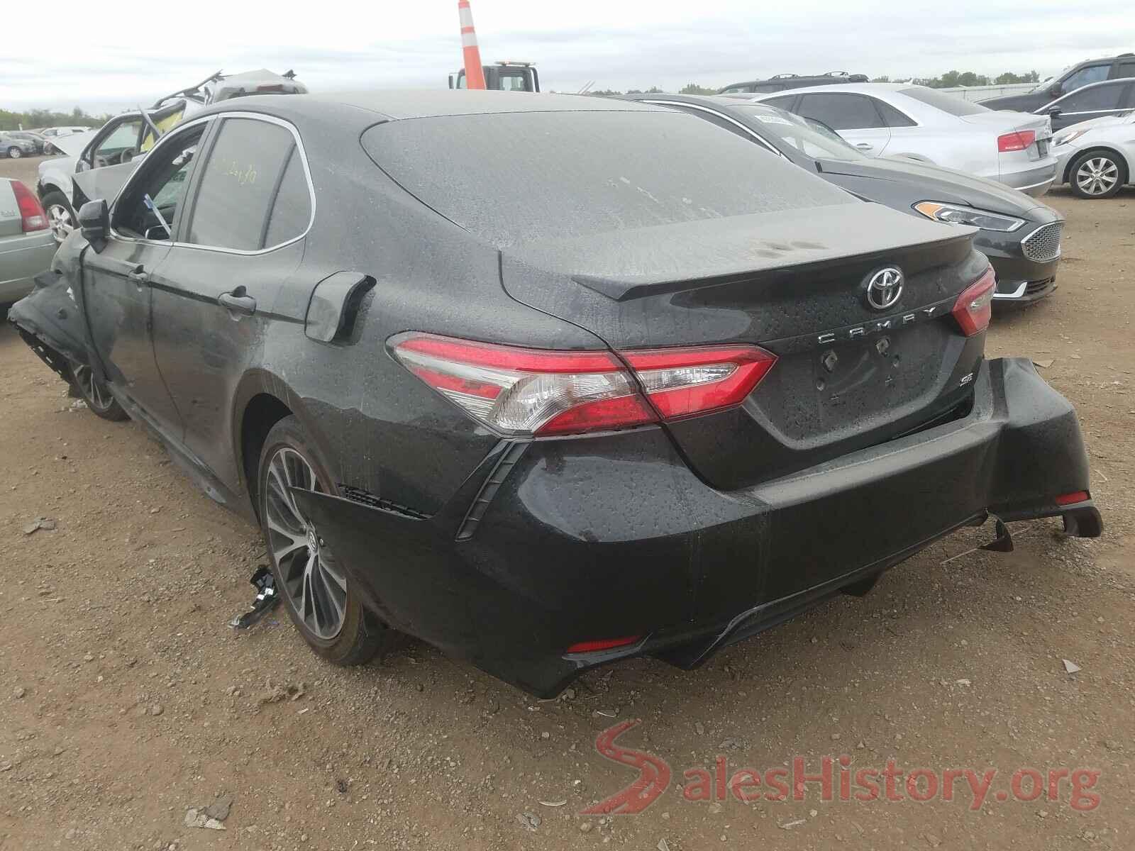 4T1B11HK9JU111279 2018 TOYOTA CAMRY