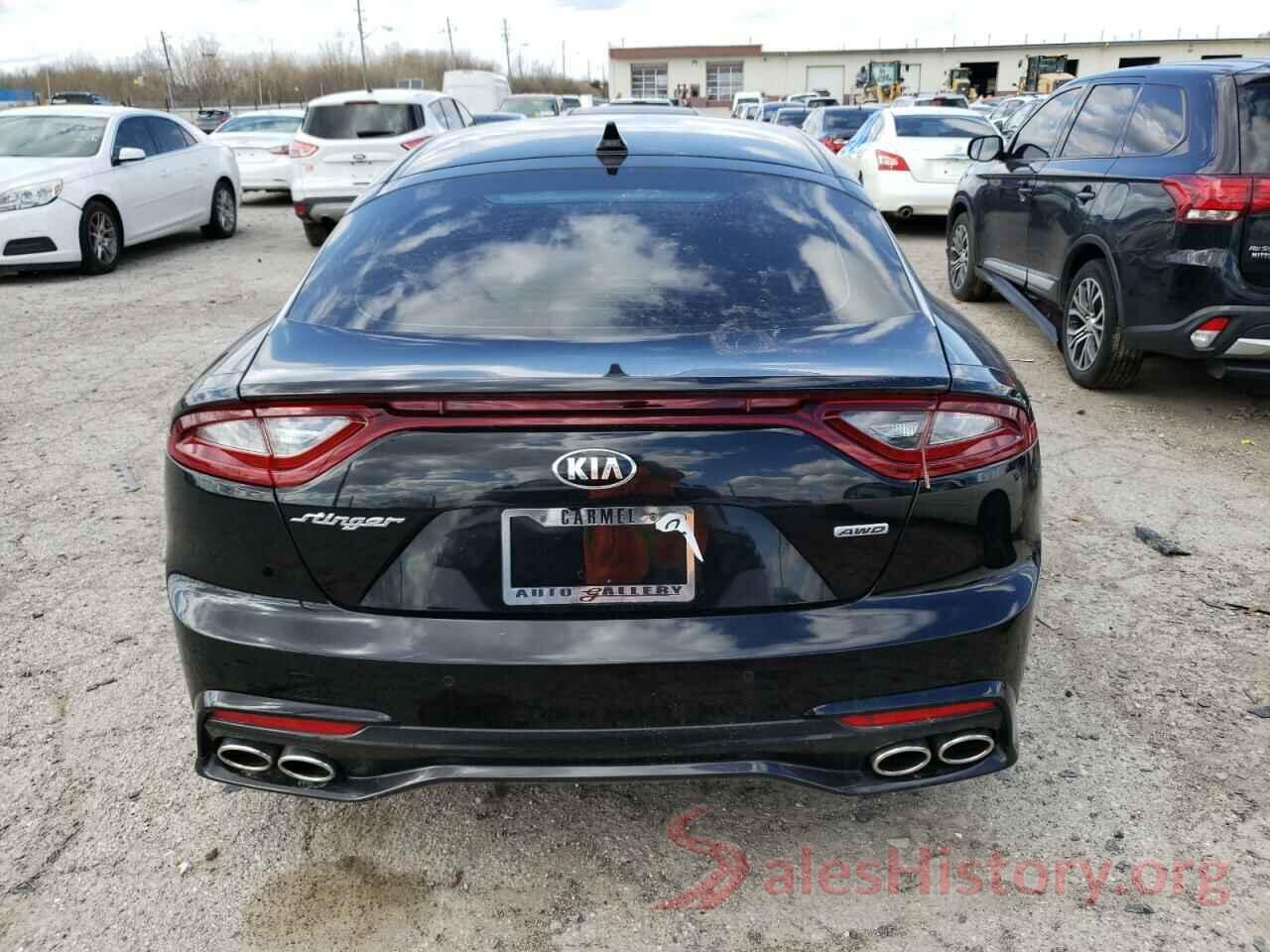 KNAE15LA0J6016733 2018 KIA STINGER