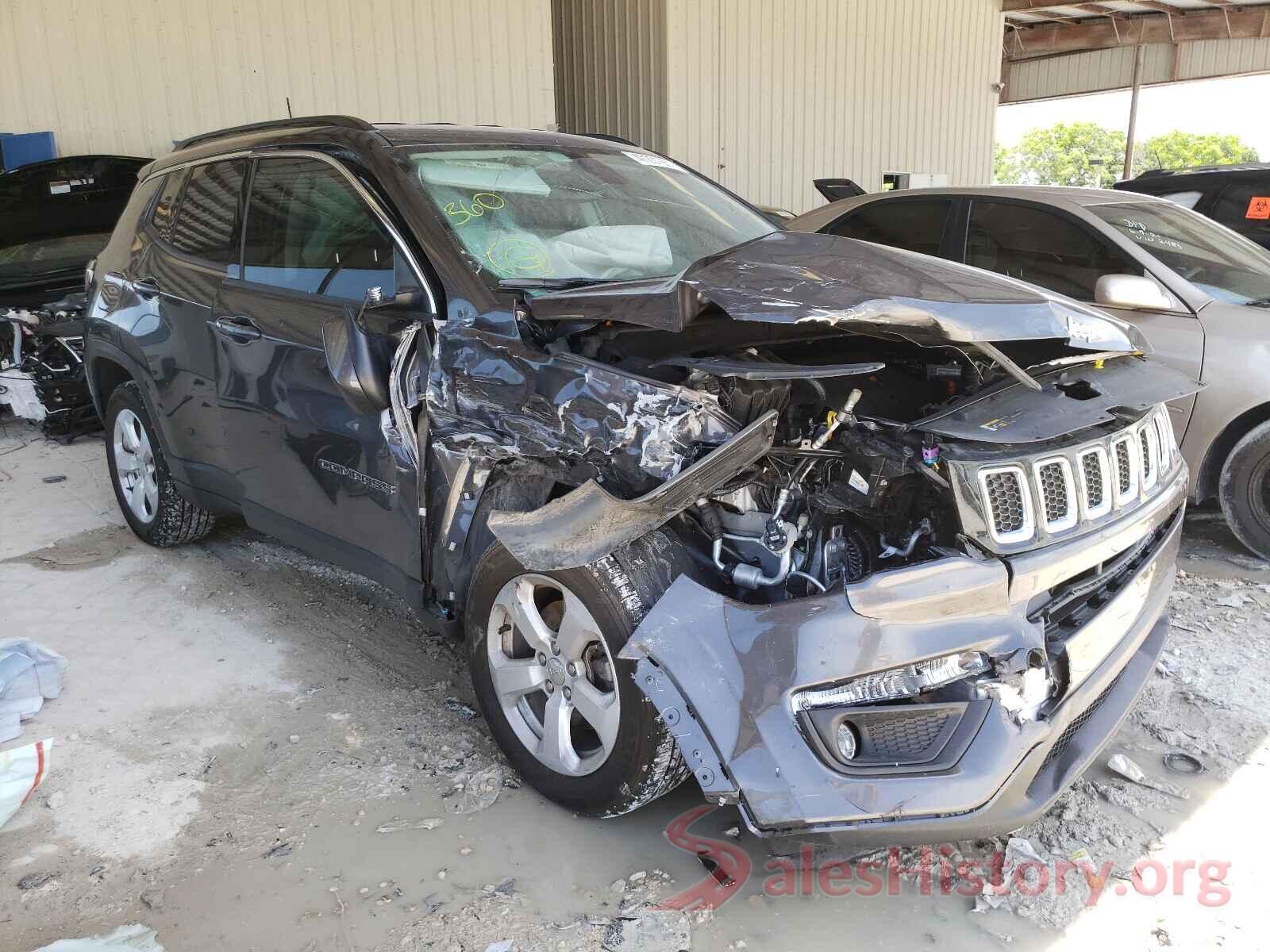 3C4NJCBB5JT468541 2018 JEEP COMPASS