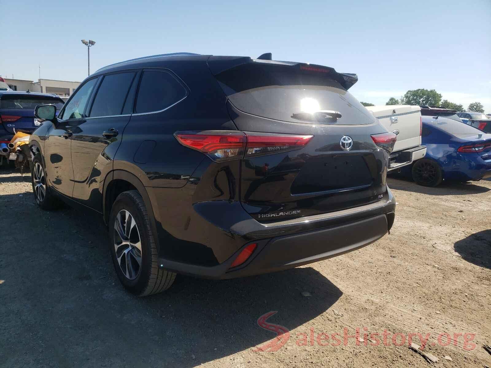 5TDGZRAH3MS037740 2021 TOYOTA HIGHLANDER