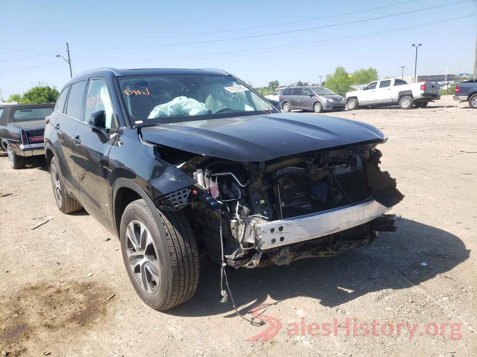 5TDGZRAH3MS037740 2021 TOYOTA HIGHLANDER