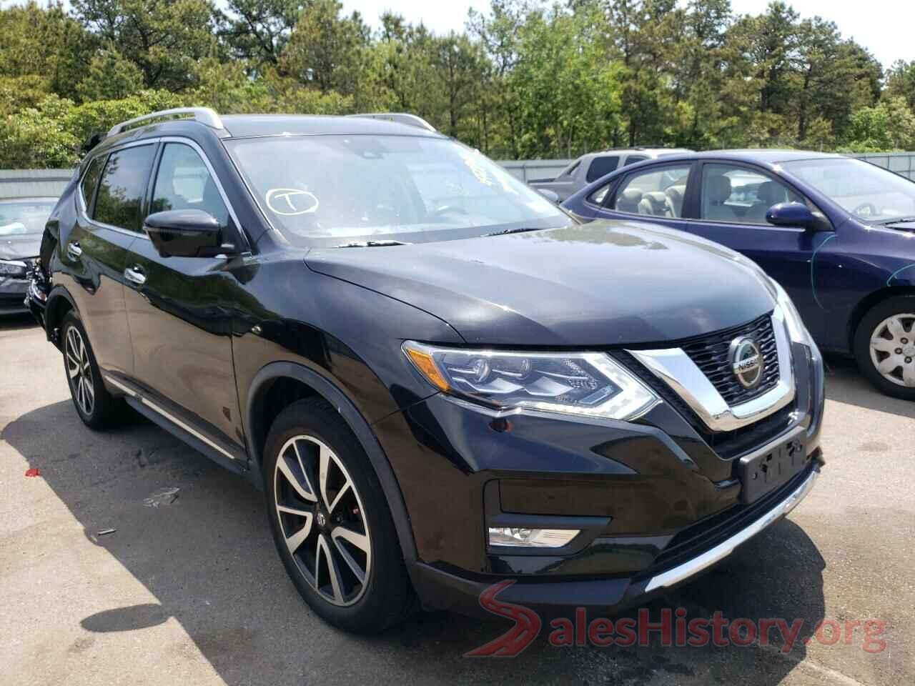 JN8AT2MV2JW301403 2018 NISSAN ROGUE