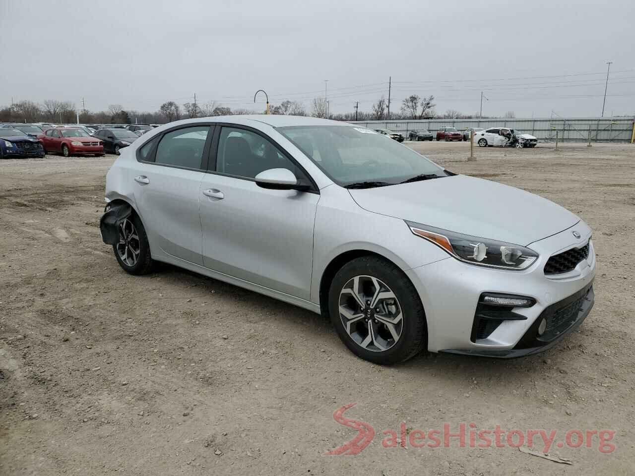 3KPF24AD2ME372823 2021 KIA FORTE