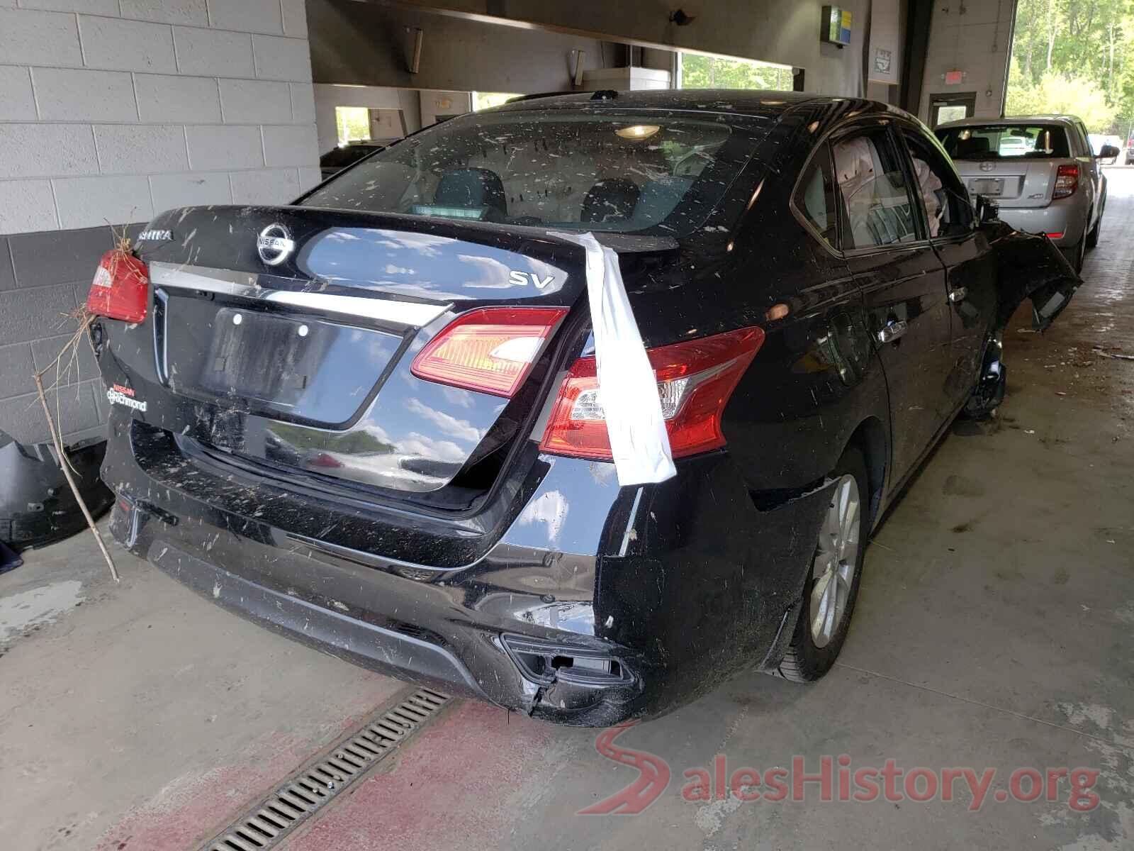 3N1AB7AP1JY261960 2018 NISSAN SENTRA