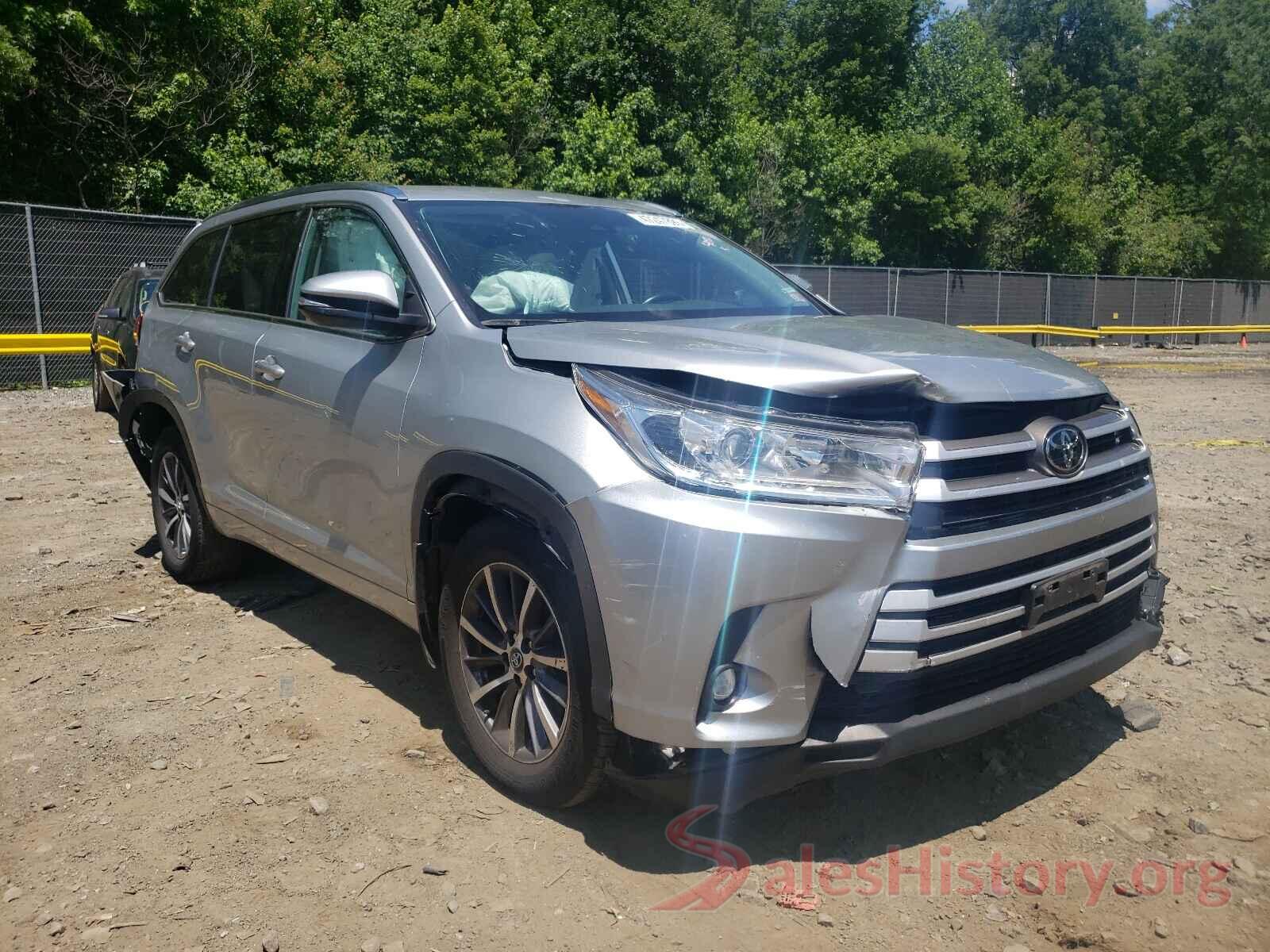 5TDJZRFH1JS538135 2018 TOYOTA HIGHLANDER