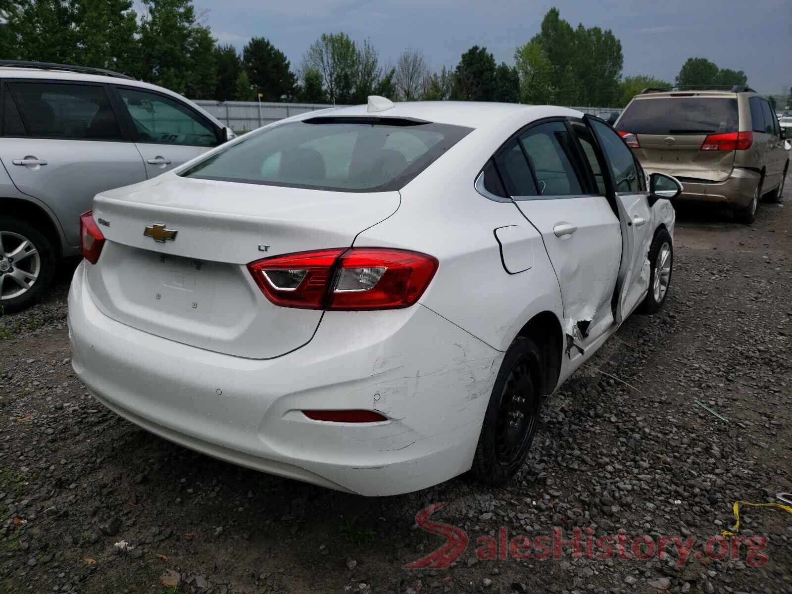 1G1BE5SM0K7143203 2019 CHEVROLET CRUZE