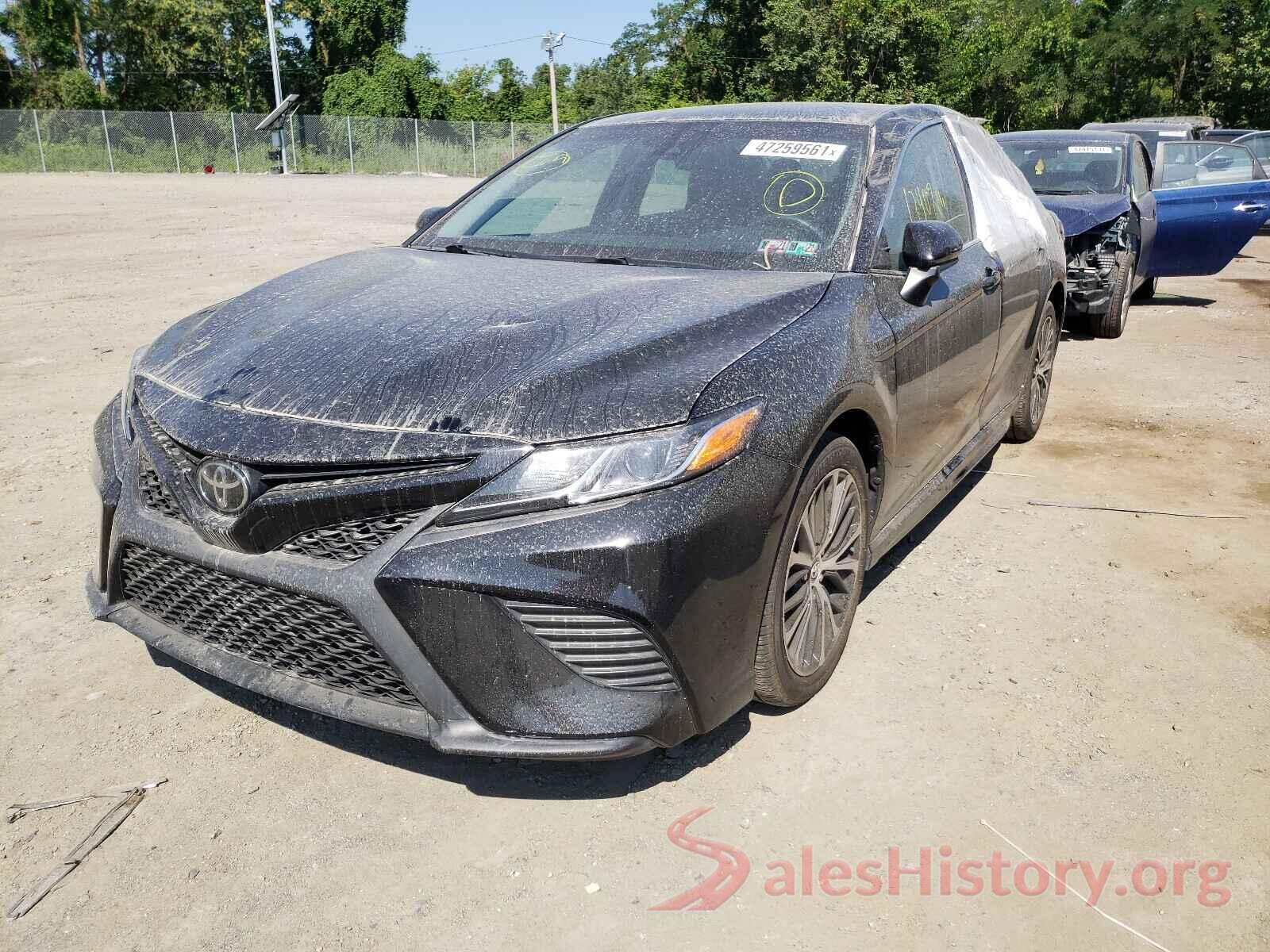 4T1B11HK4JU615240 2018 TOYOTA CAMRY