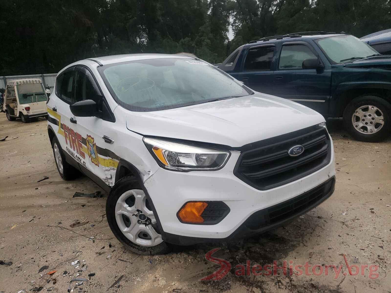 1FMCU0F75HUD43764 2017 FORD ESCAPE