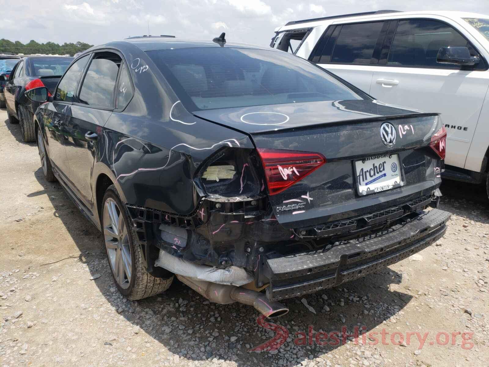 1VWAA7A30JC011015 2018 VOLKSWAGEN PASSAT