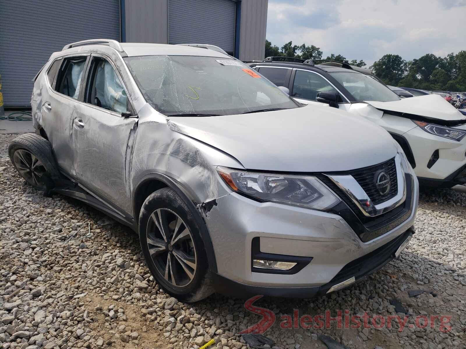 JN8AT2MT2JW466348 2018 NISSAN ROGUE