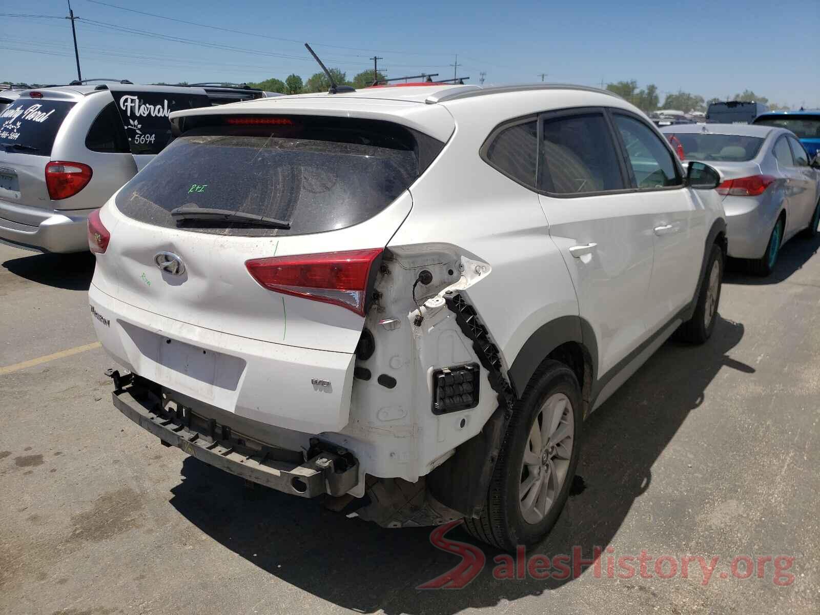 KM8J3CA42HU562643 2017 HYUNDAI TUCSON