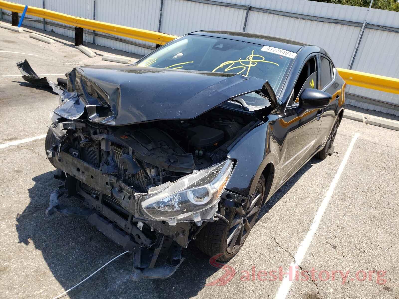 3MZBN1V35JM203268 2018 MAZDA 3