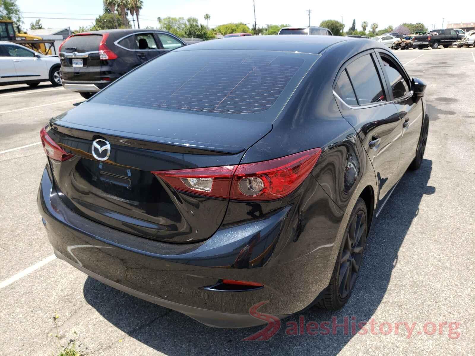 3MZBN1V35JM203268 2018 MAZDA 3