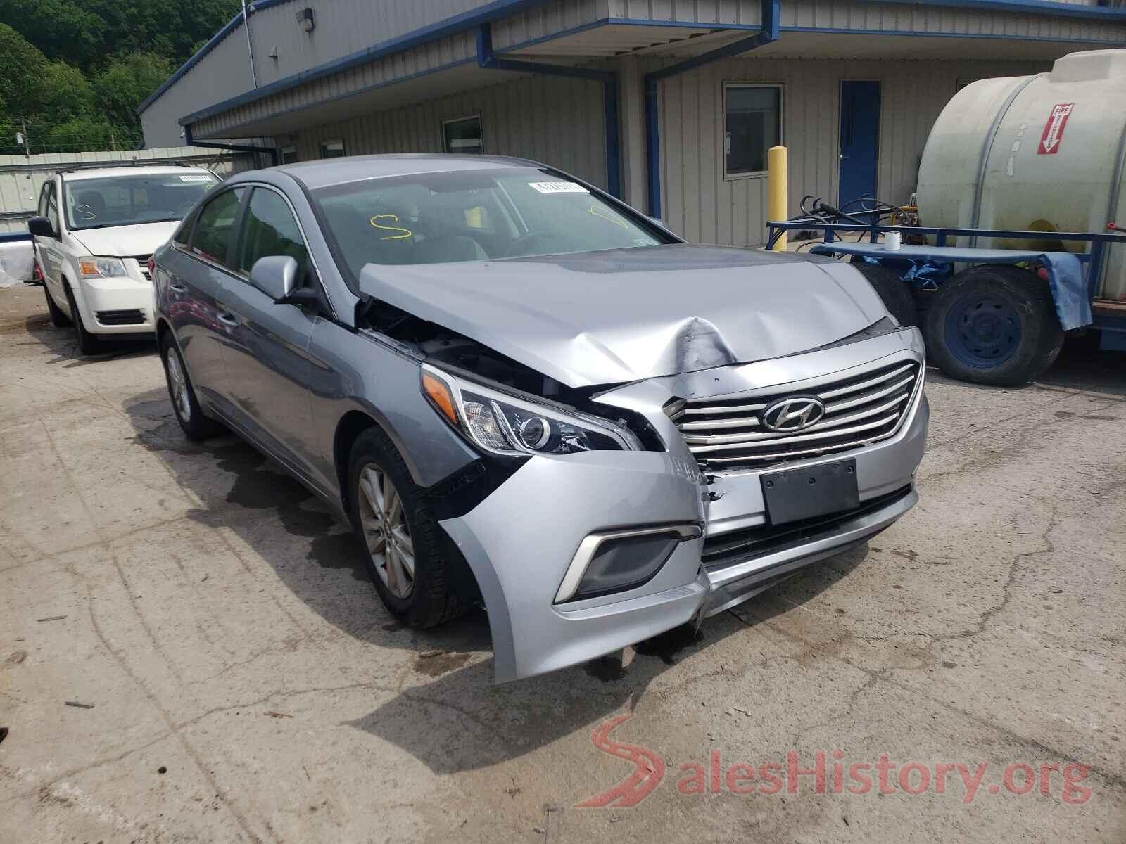 5NPE24AF5HH521580 2017 HYUNDAI SONATA