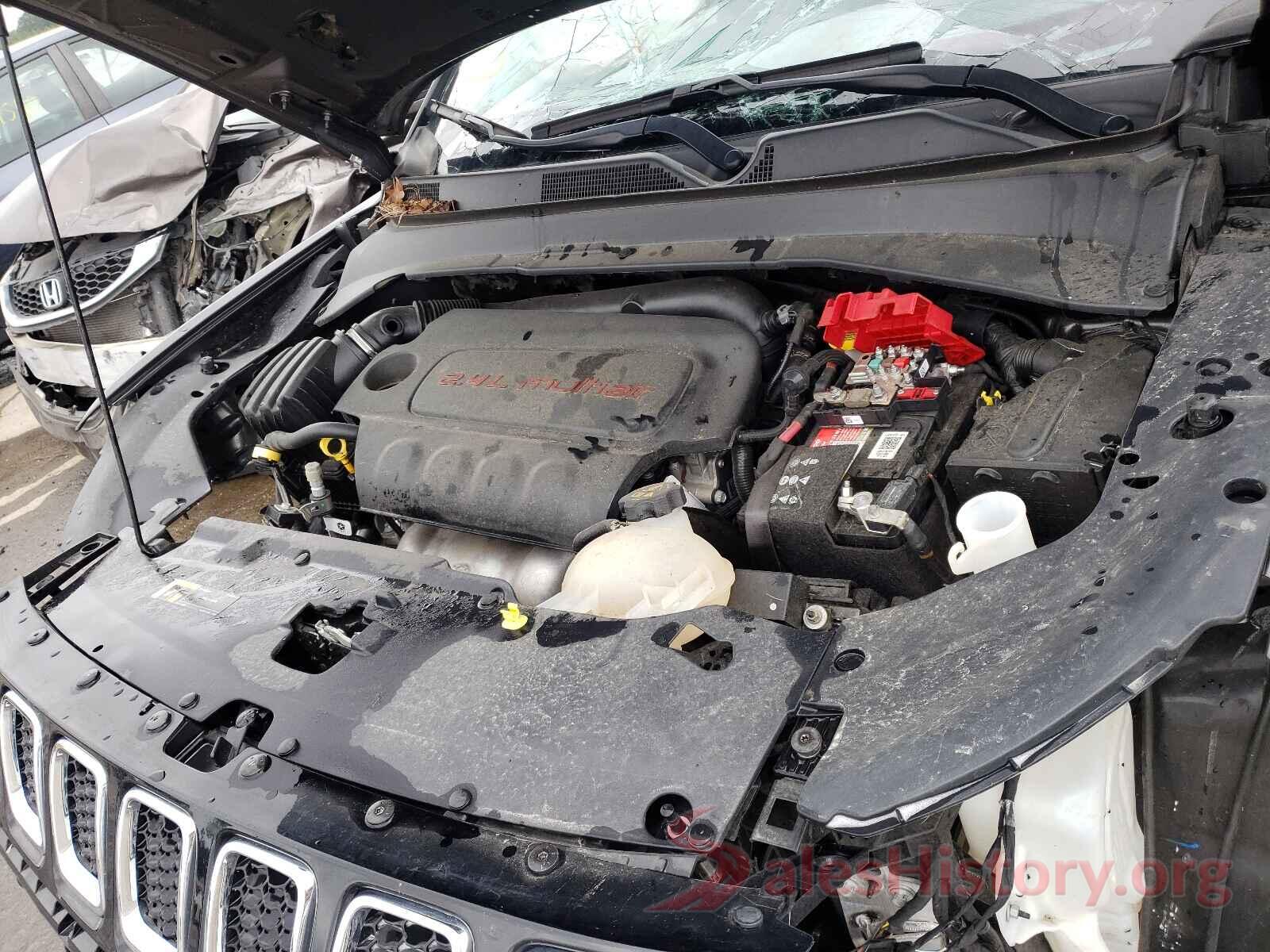 3C4NJCCB5KT777782 2019 JEEP COMPASS