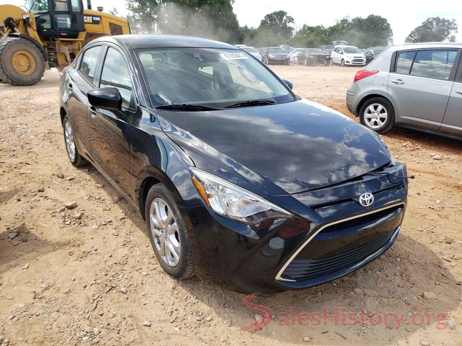 3MYDLBYV5HY185069 2017 TOYOTA YARIS