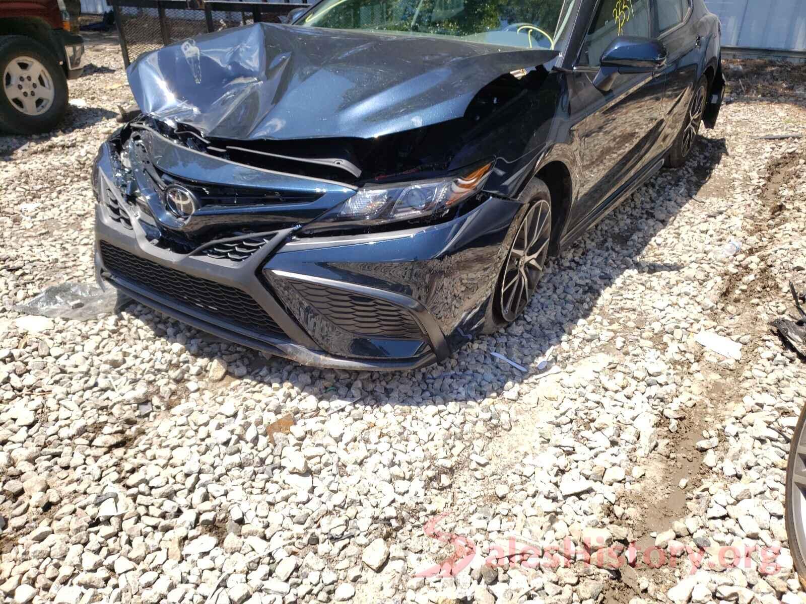 4T1G11AK5MU434135 2021 TOYOTA CAMRY